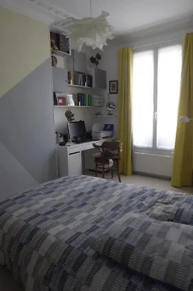 Lägenhet Charmant Appartement A Paris Frankrike