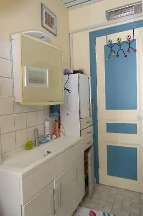 Charmant Appartement A Paris 0*,
